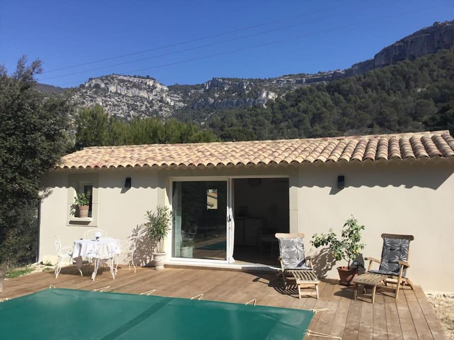 Studio De Charme Avec Piscine Fontaine-de-Vaucluse Exterior foto