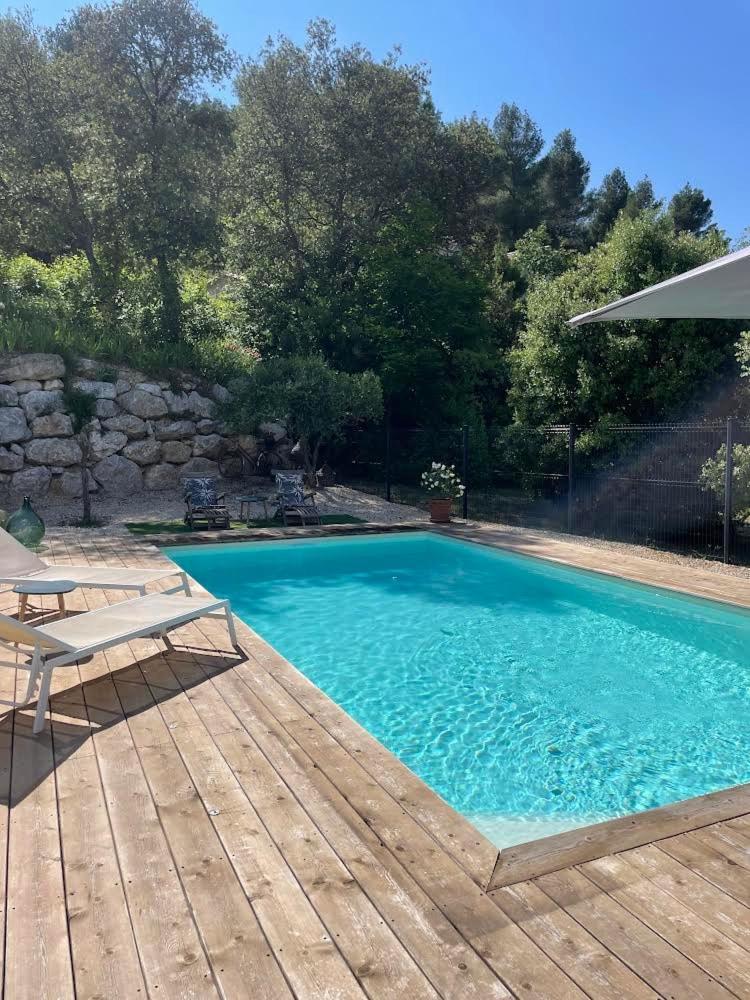 Studio De Charme Avec Piscine Fontaine-de-Vaucluse Exterior foto